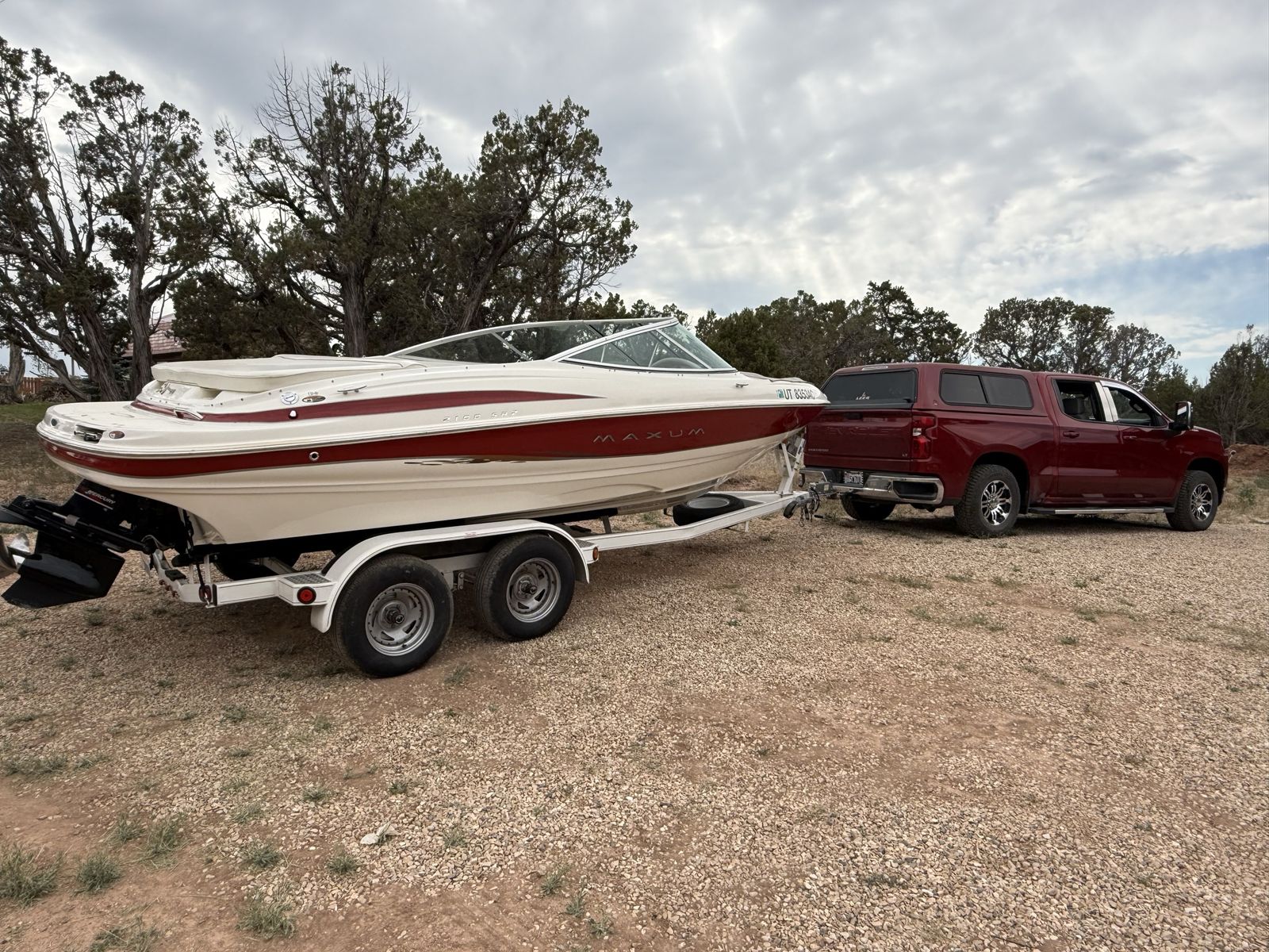 2003 Maxum 2100SR Boat