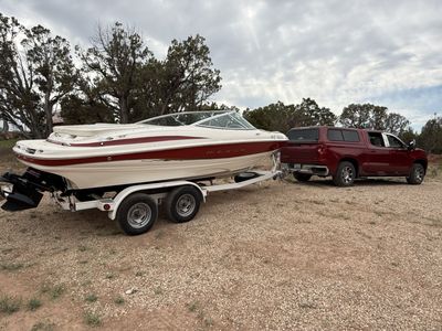 2003 Maxum 2100SR Boat