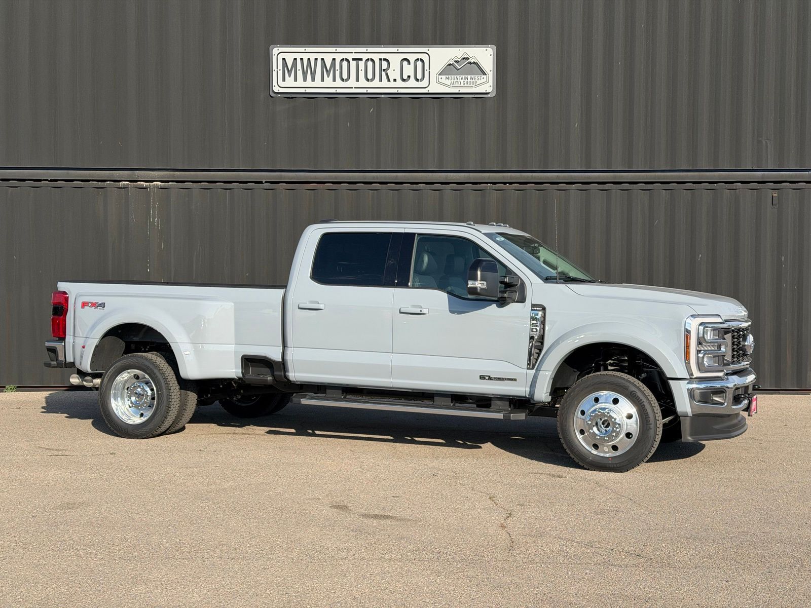 2026 Ford F-450 Lariat