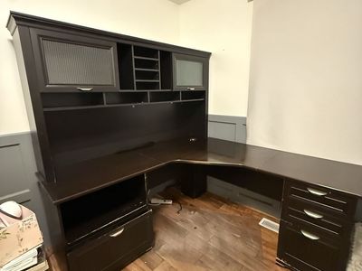 Large Dark Wood L-Shaped Office Desk with Hutch and Storage Drawers