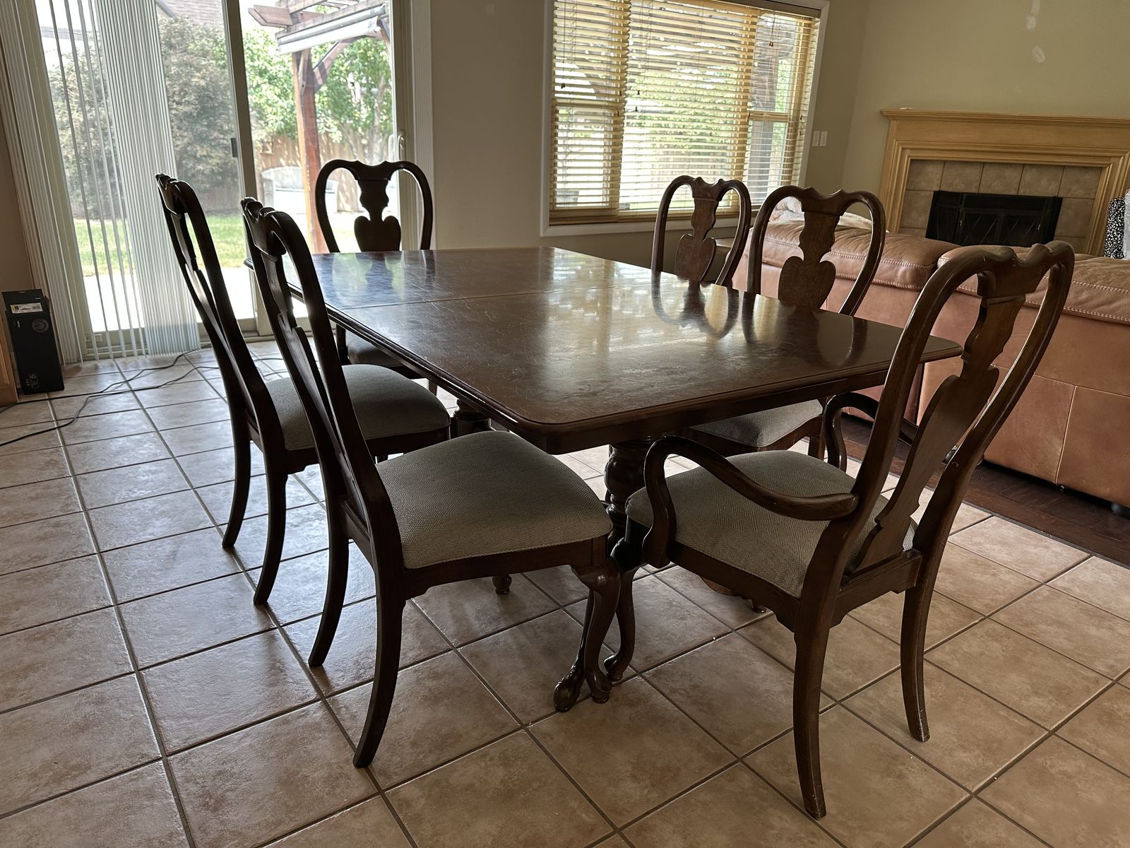 Dark Wood Dining Table & 6 Chairs - Traditional Style, Extendable Leaf
