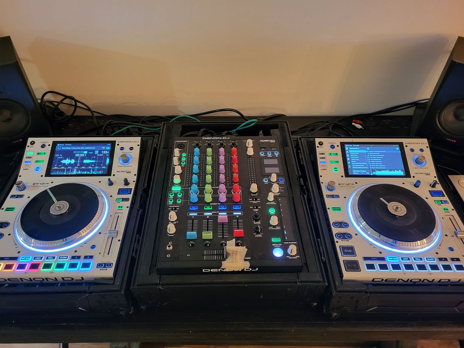 DJ Rig: Denon x1800 with sc5000m pair + Flight Cases