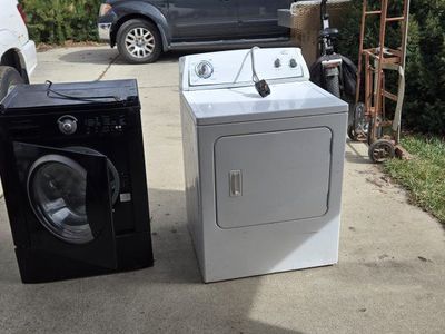 washer and dryer