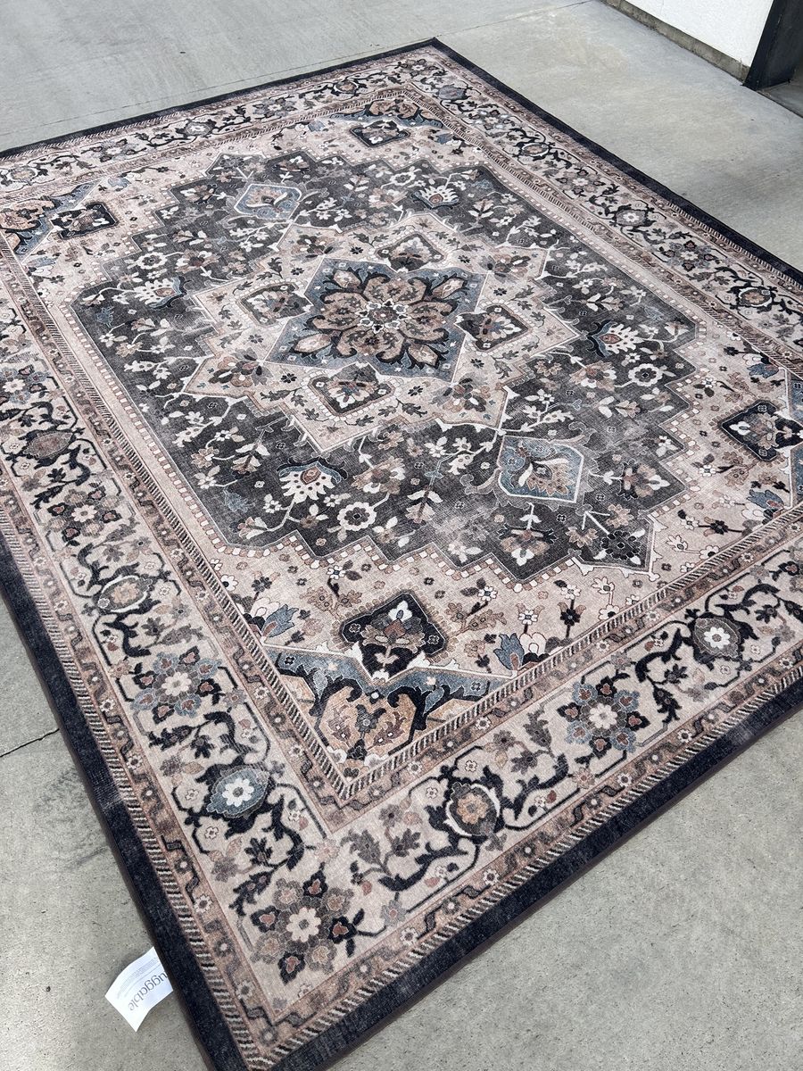 8x10 Ruggable Rug