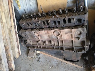 Toyota 3FE engine block and head