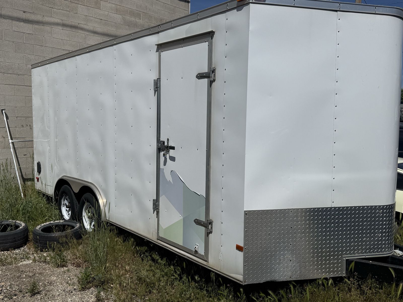 2014 Haulmark enclosed trailer