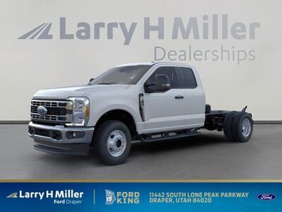 2025 Ford F-350 Super Duty XL