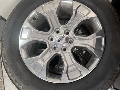 Set of 4 Ford F 150 platinum Factory Wheels and Hankook Tires 20 inch