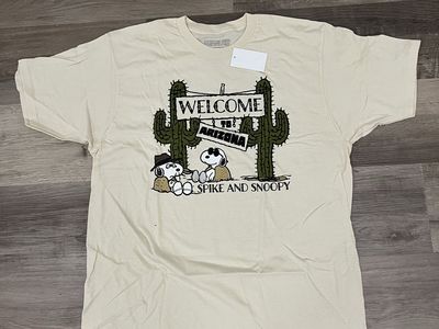Peanuts Spike and Snoopy Welcome to Arizona T-Shirt Natural XL