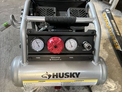 Husky 1 Gal Air Compressor