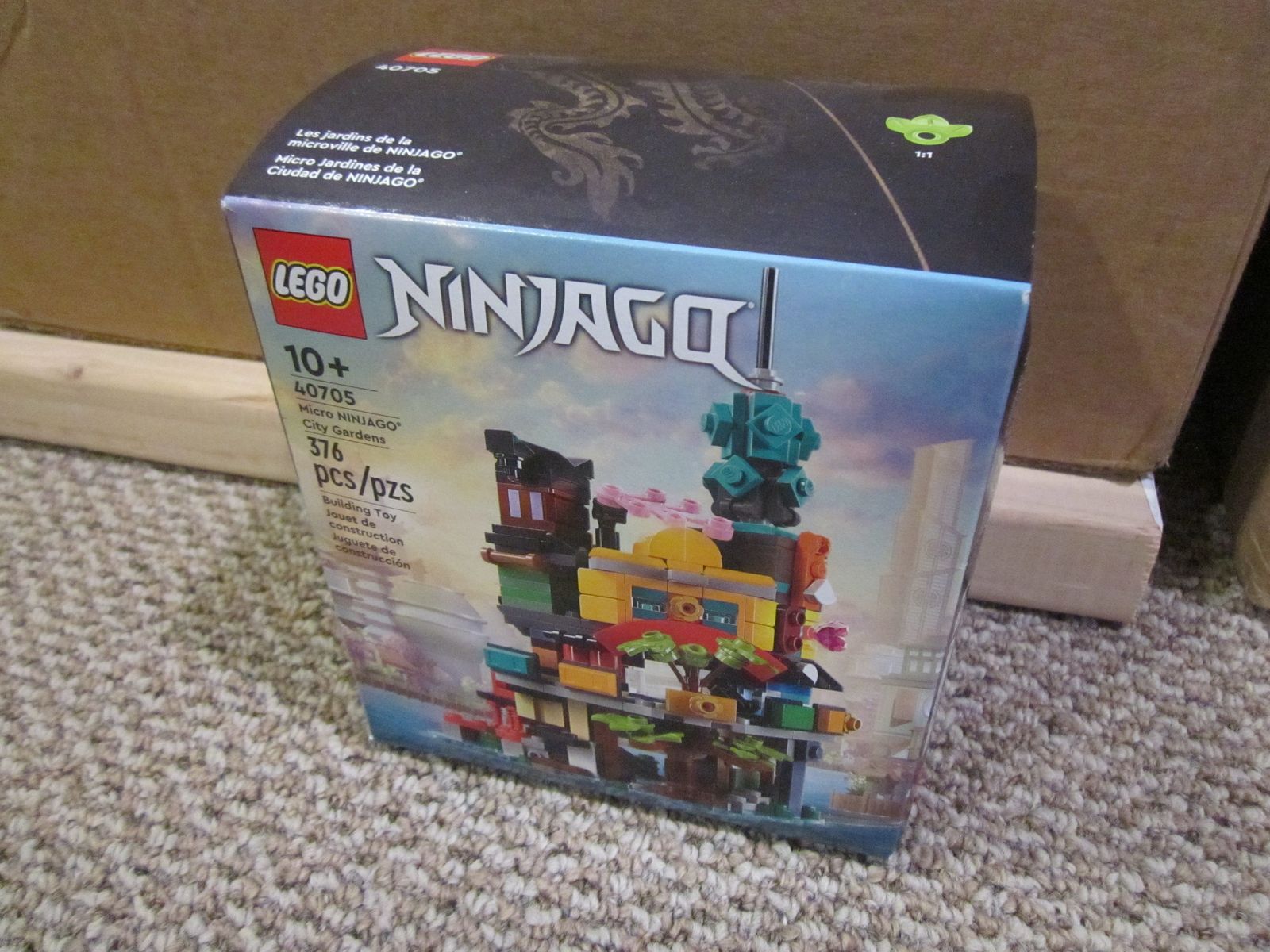 DAMAGED BOX - Lego 40705 Micro Ninjago Gardens New Sealed