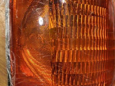 # Parking Light fits 1987-1991 Ford Bronco Drivers Side, Ford Super Duty F150, F250, F350