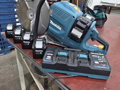 Makita Saw