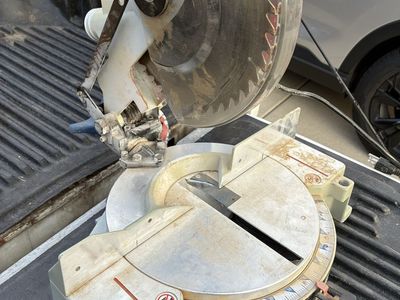 Delta Shopmaster Miter Saw - Corded Electric Power Tool