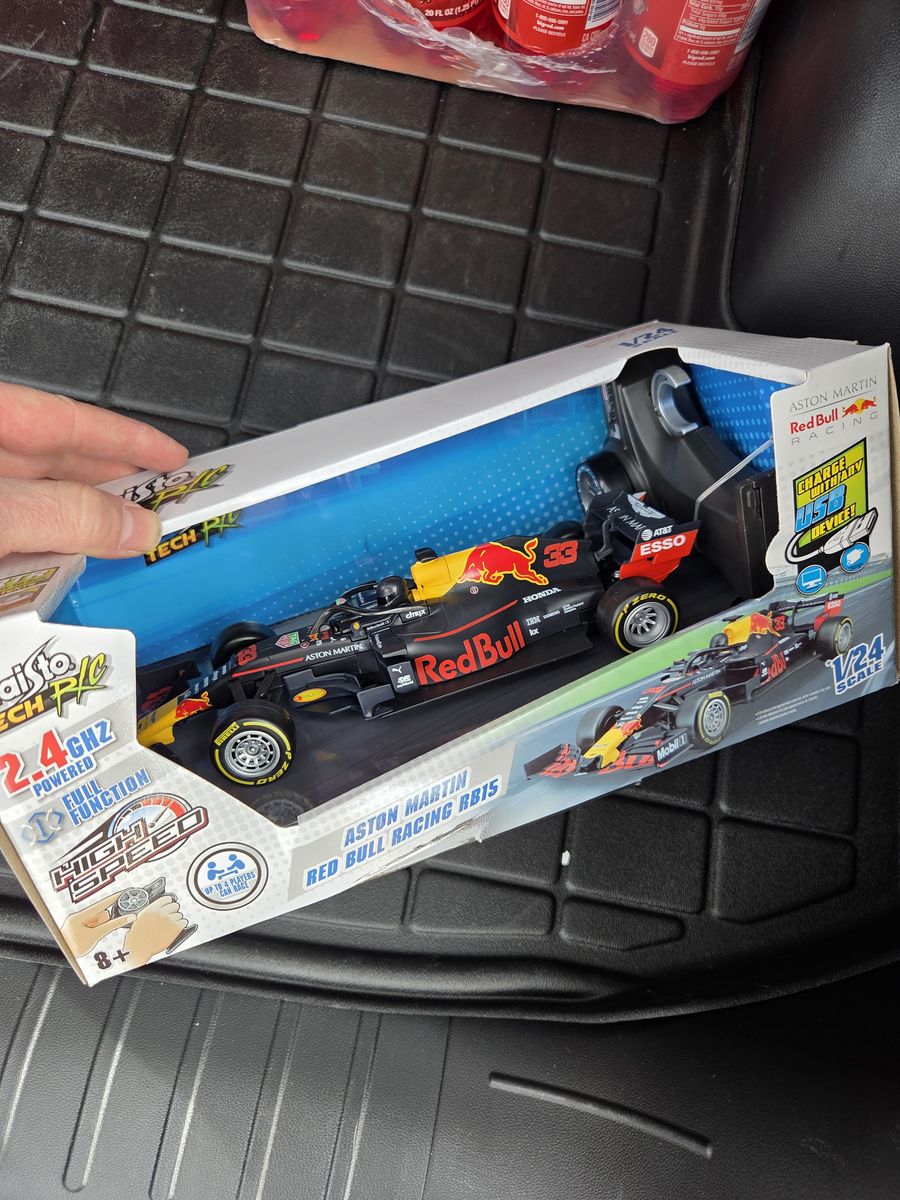 1/24 scale remote control cars 22 each