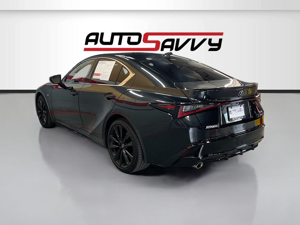Main image 5
