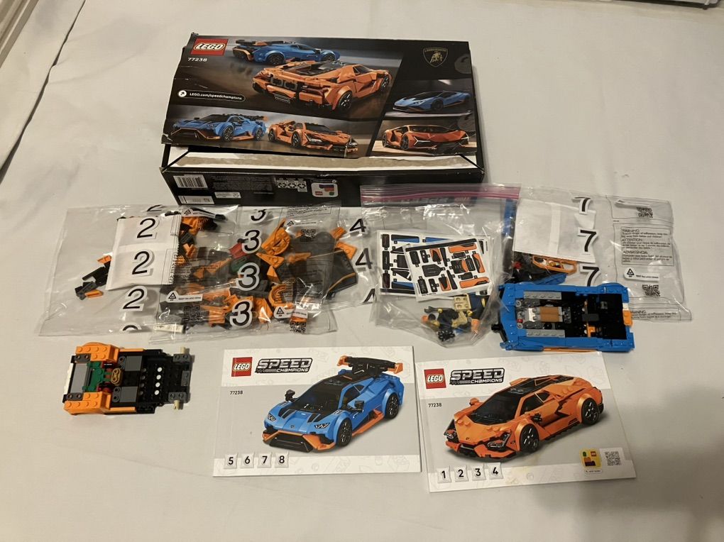 LEGO 77238 Lamborghini Cars