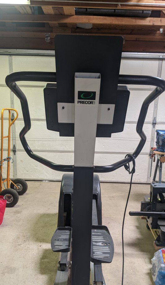 Precor EFX 544 Elliptical Crosstrainer