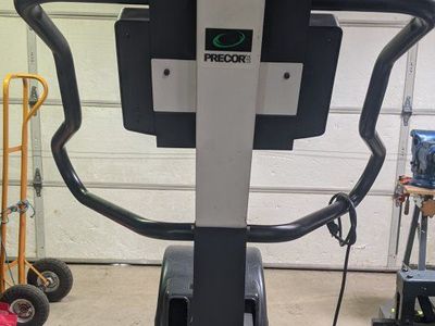 Precor EFX 544 Elliptical Crosstrainer