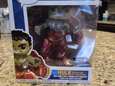 Funko Pop! Marvel Avengers Infinity War #303 Hulk Busting Out of Hulkbuster GameStop Exclusive