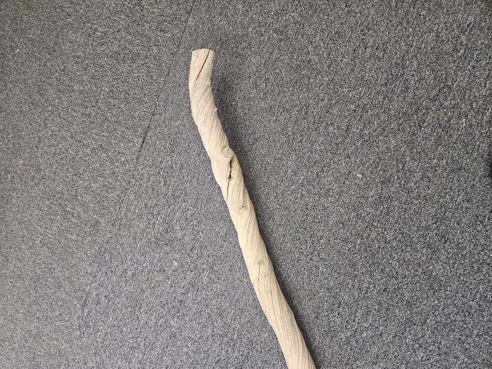 enclosure climbing wood for birds, reptiles