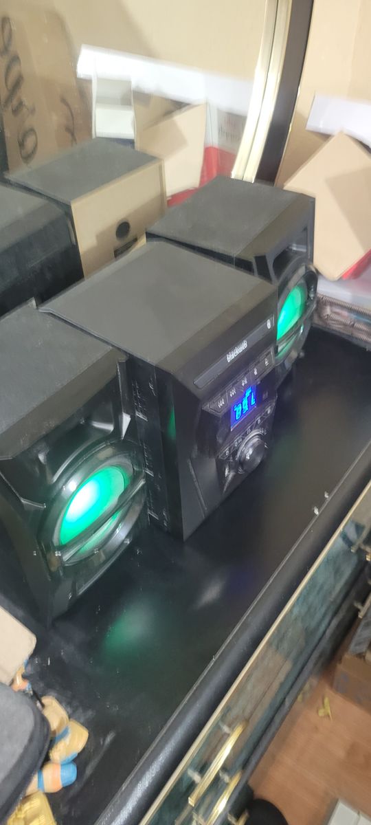 desktop radio CD player w/ Bluetooth  
