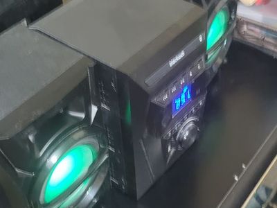desktop radio CD player w/ Bluetooth