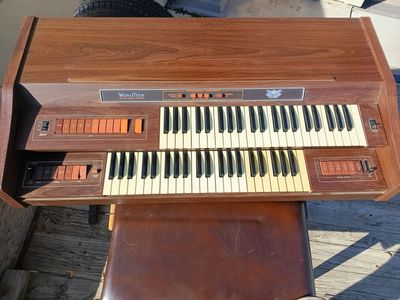 Wurlitzer digital music system