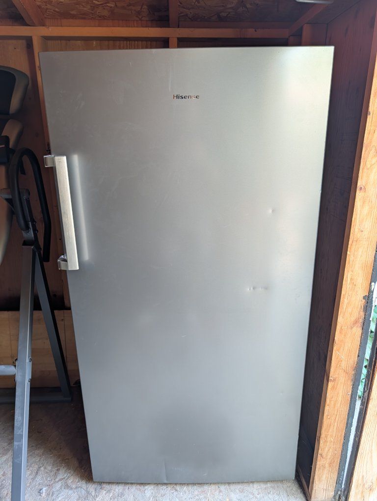 Hisense Convertible Upright Refrigerator / Freezer - Stainless Steel