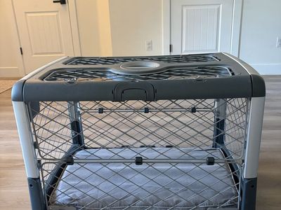 Diggs Revol Medium Collapsible Dog Crate + Pad — $300