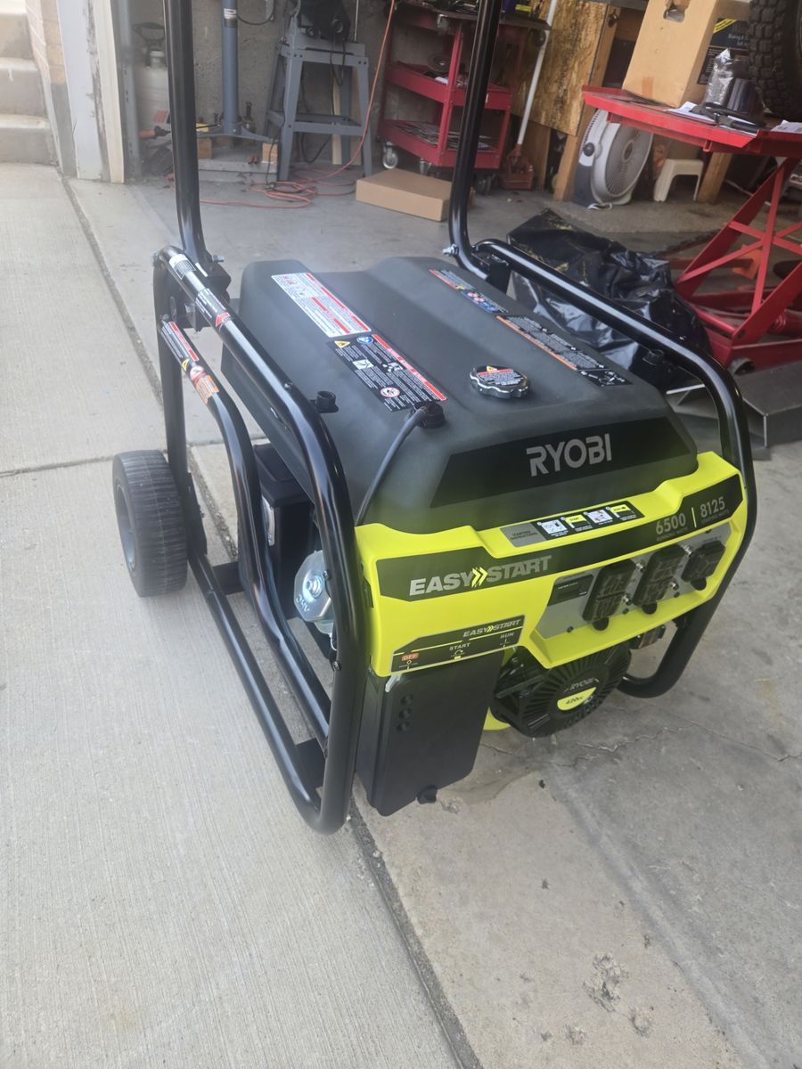 Ryobi 8125/6500-Watt Gas Powered Portable Generator (brand new)