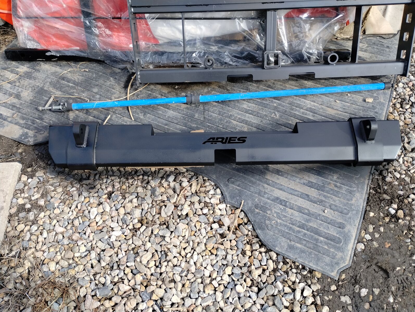 REAR ARIES BUMPER  I THINK IT FOR TOYOTA