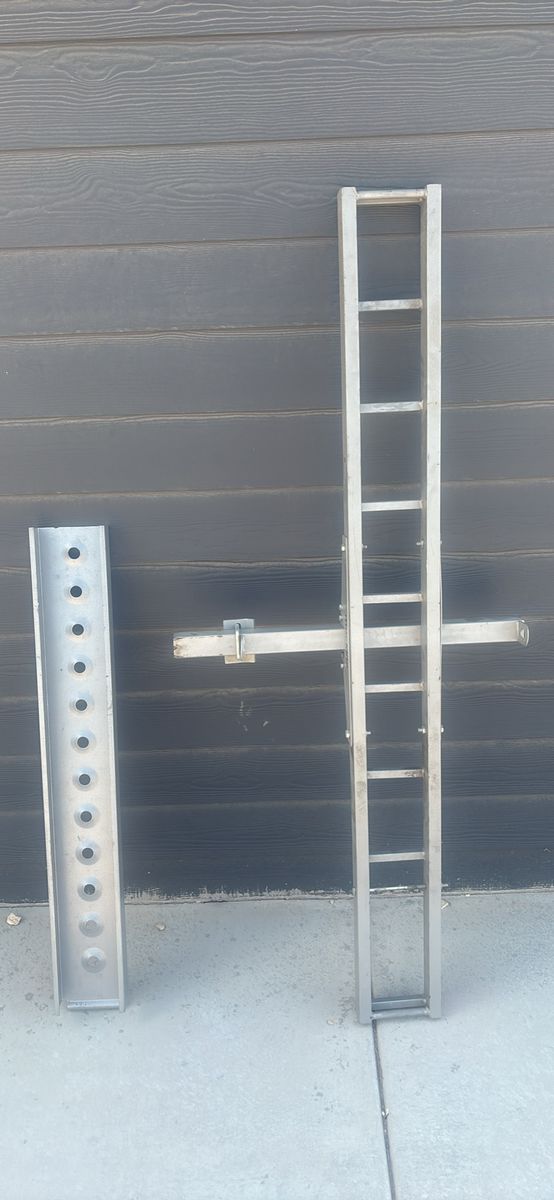 Motorcycle carrier
