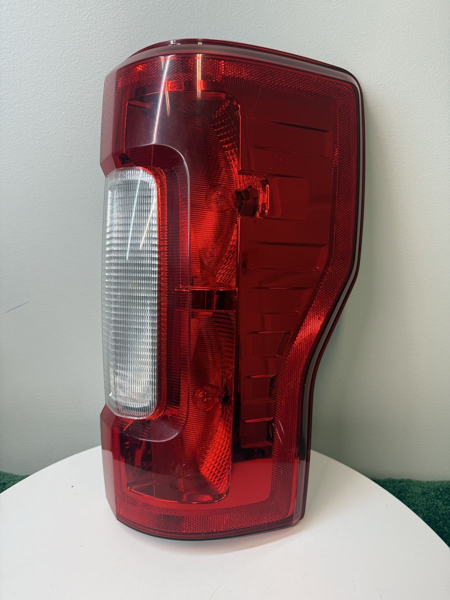 Ford OEM Tail Light Assembly For 2017-2019 F-250 and F-350 - Passenger Side - HC3B-13B504-AE