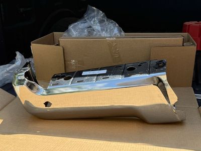 2017 Ford Superduty Left side rear bumper and plastic side cap. HC3Z-17906-KA