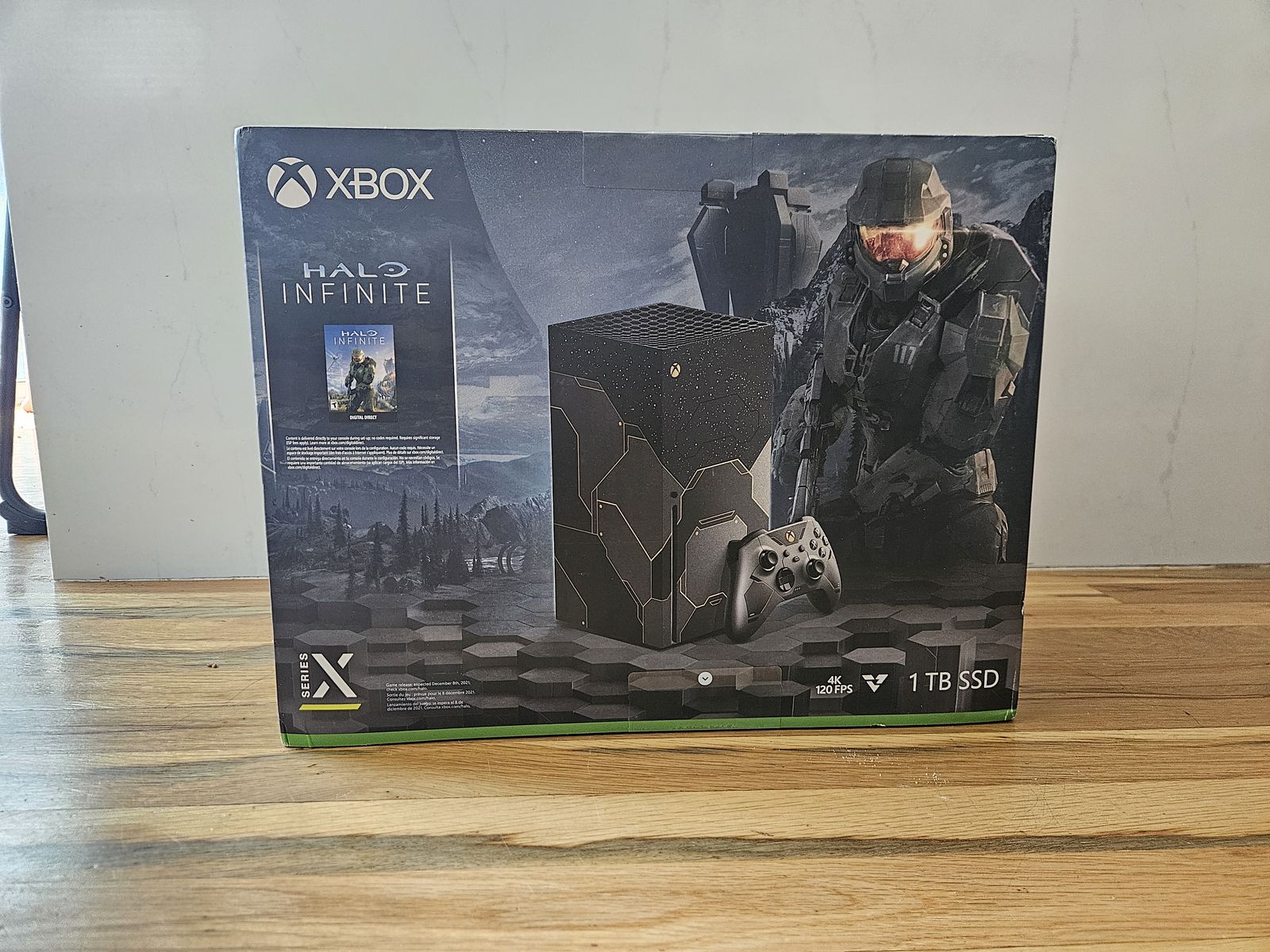 Xbox Series X Halo Infinite Limited Edition