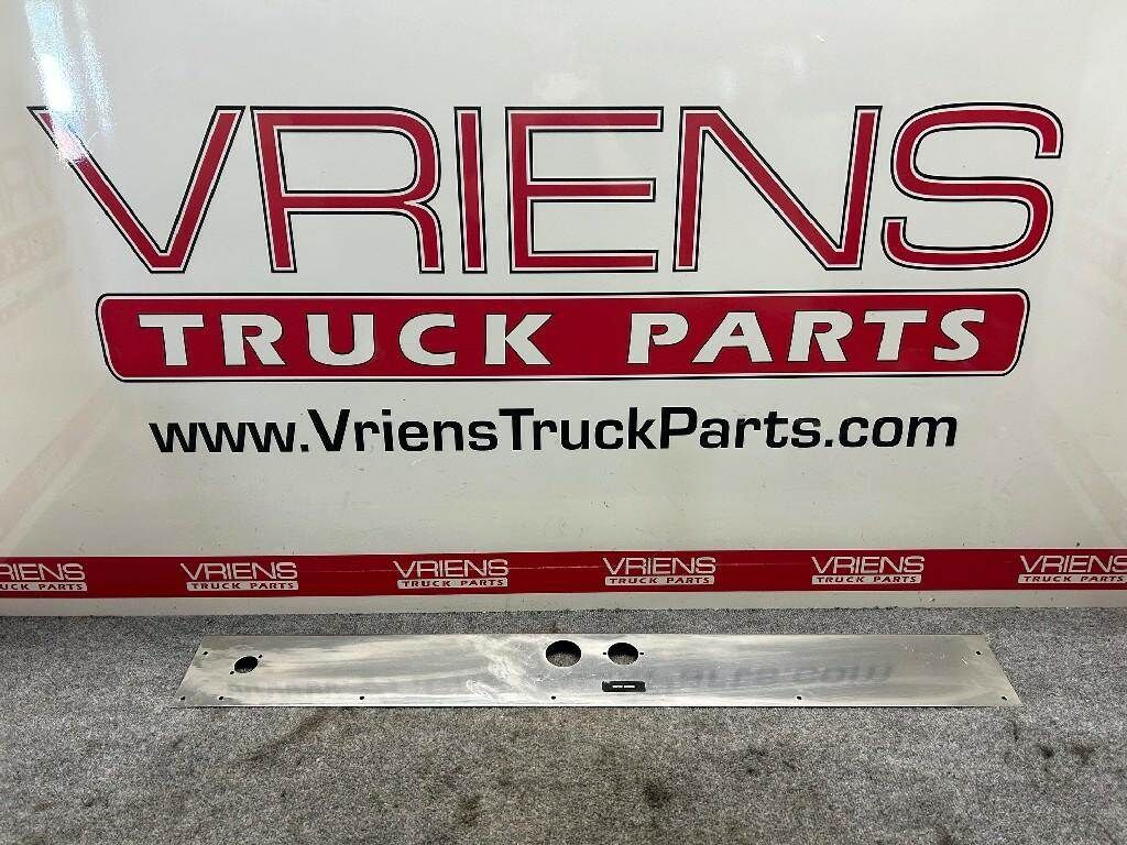 R33-1220-912211211 SKIRT-SOUND SHIELD