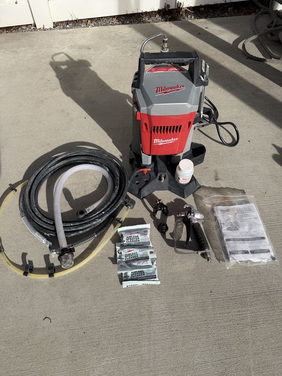 Milwaukee airless paint Sprayer