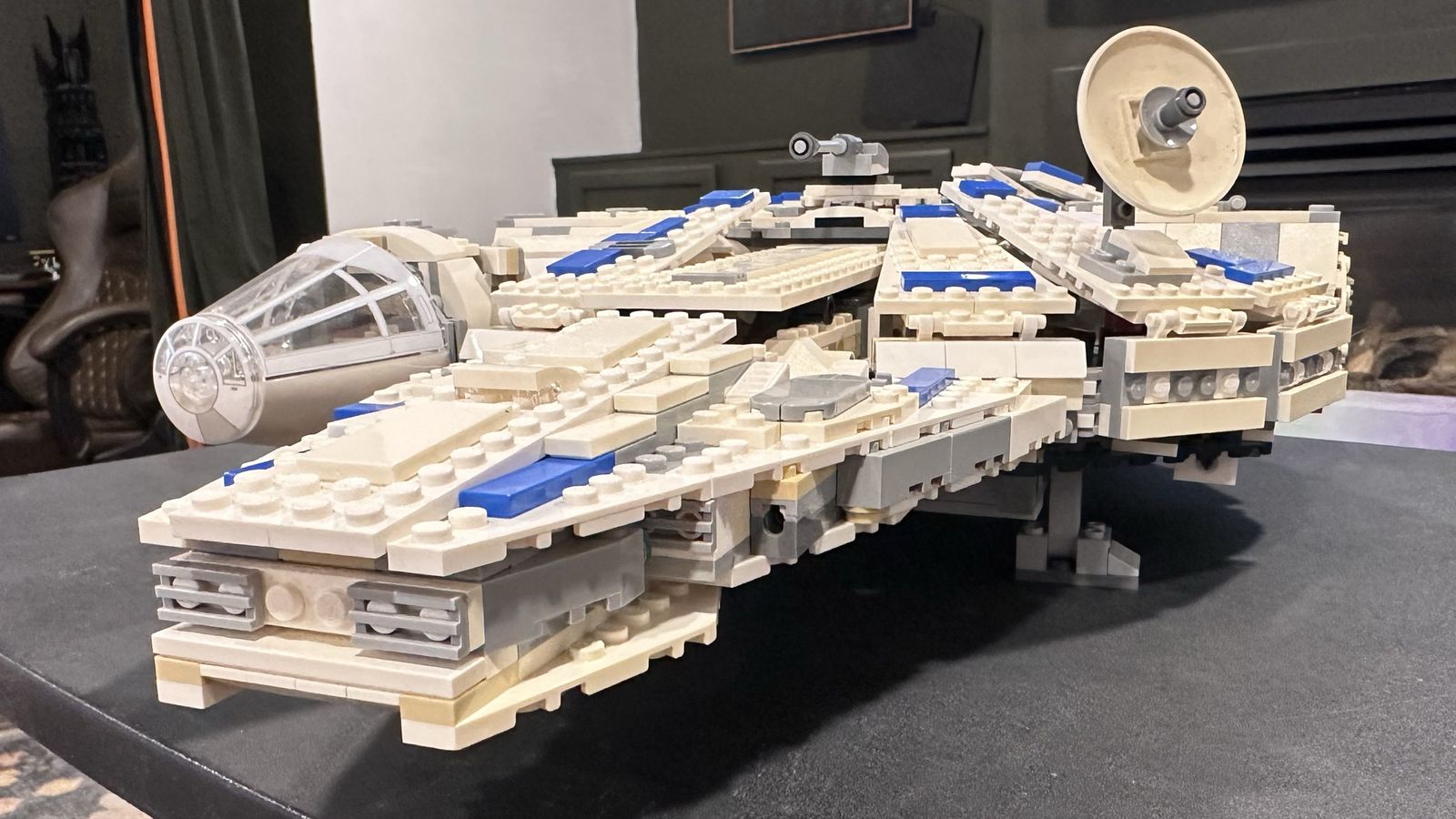 LEGO Star Wars 75212 Kessel Run Millenium Falcon