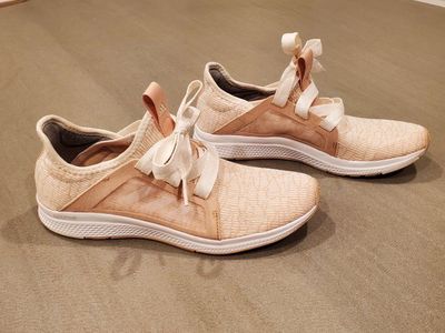 Adidas Bounce
