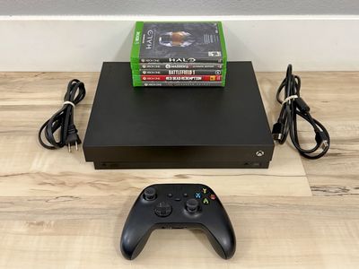 Xbox One X + Halo Bundle