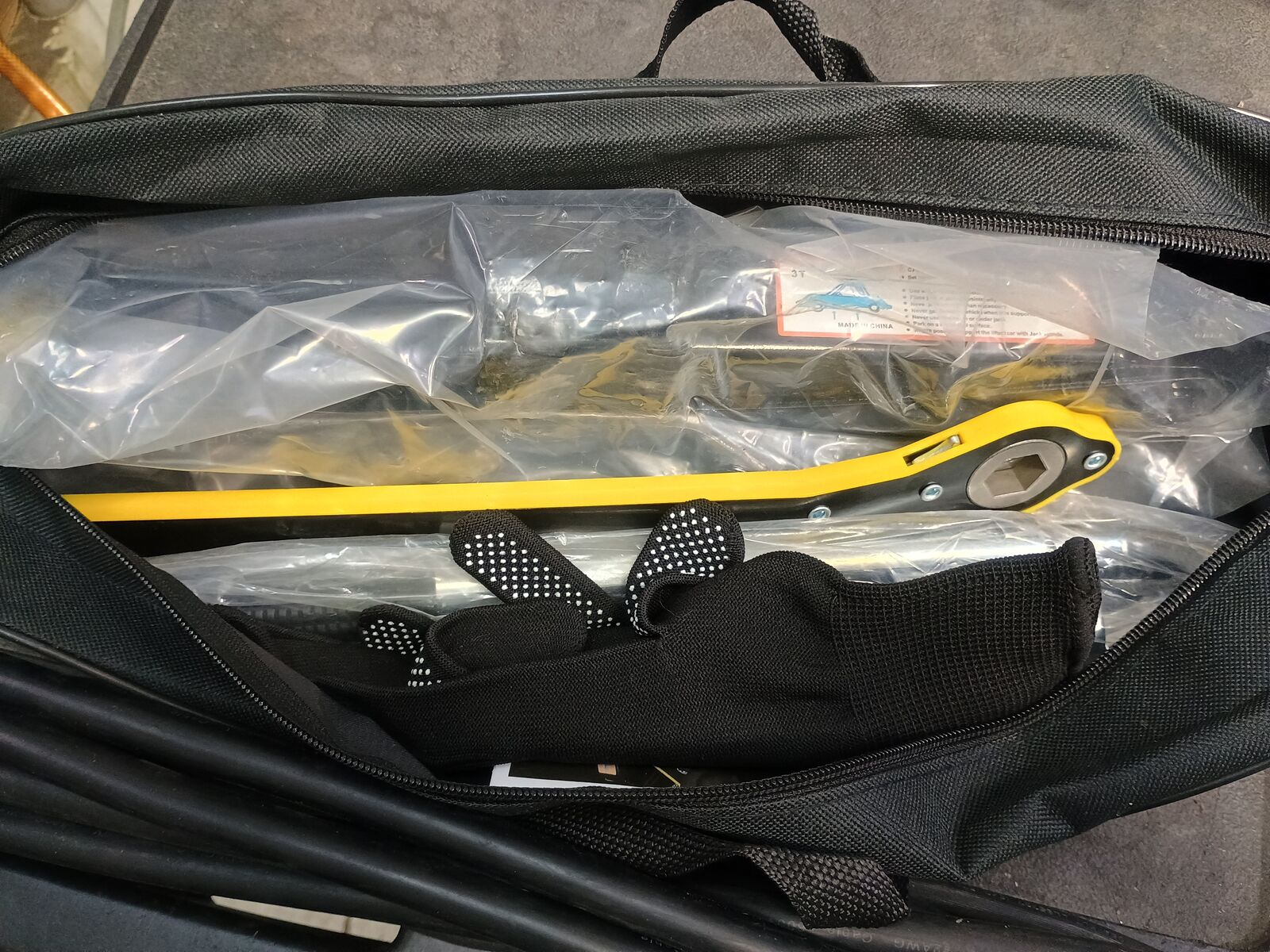 Universal scissor Jack kit