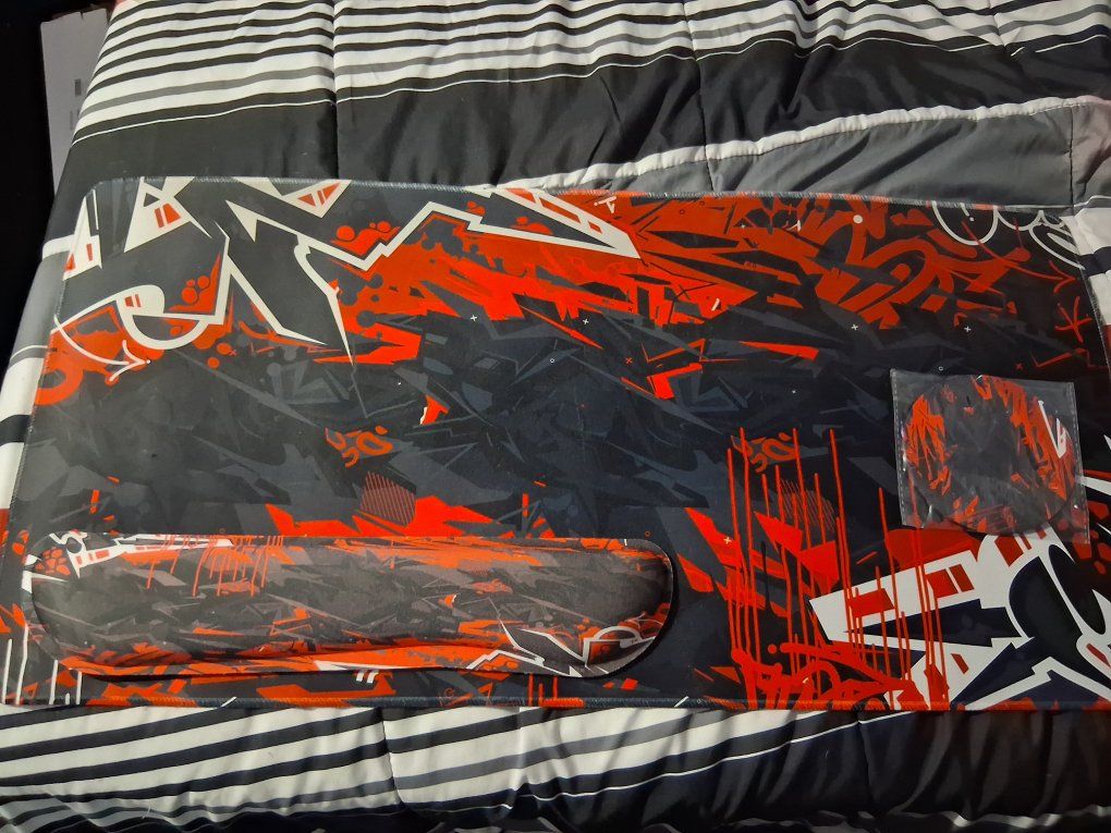 Main image 2