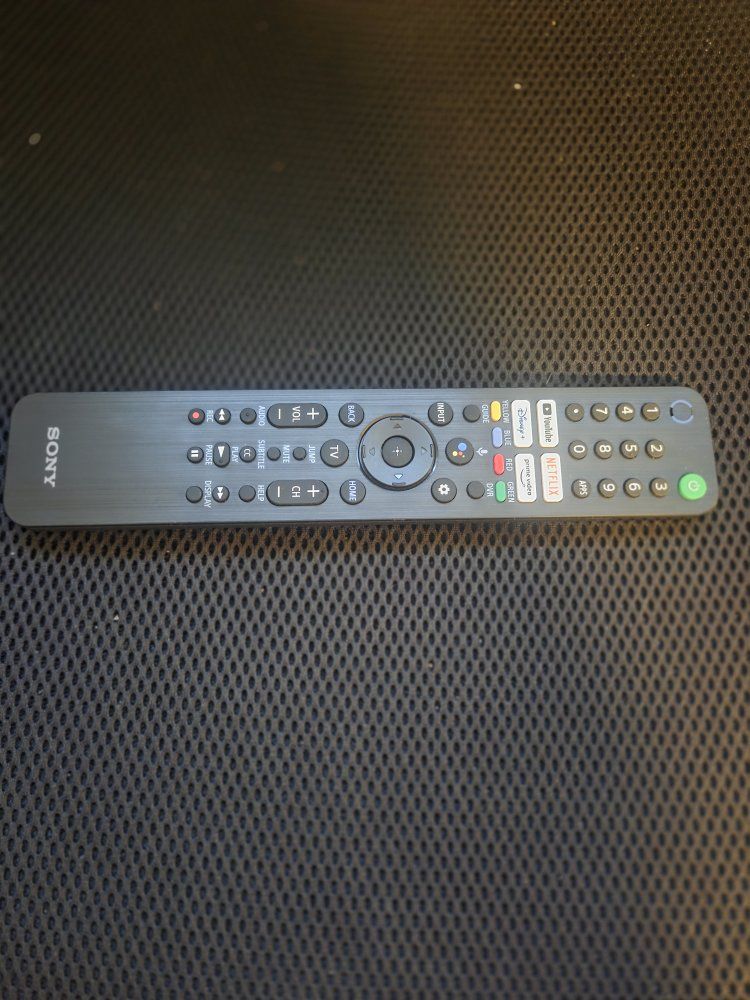 Main image 7