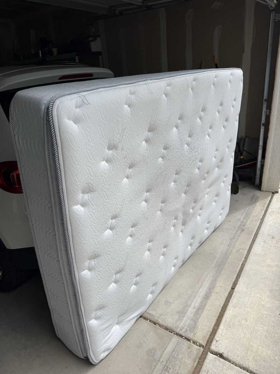 Queen Size Mattress