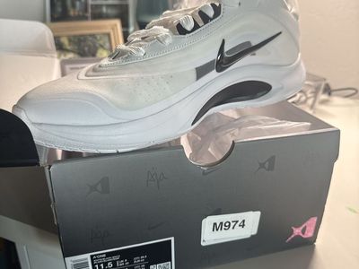 Brand New Nike A'One White Black Size 11.5W 10M Athletic Shoes with Box