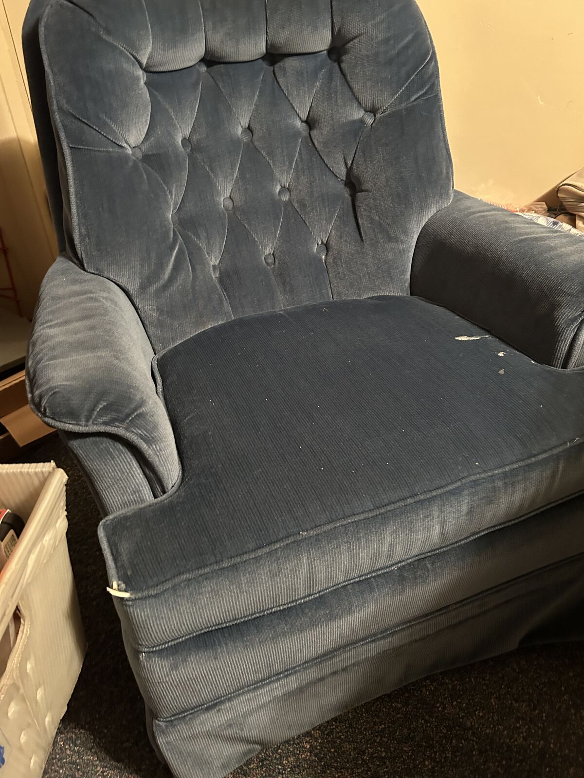 Rocking Swivel Chair for Sale – $50 OBO