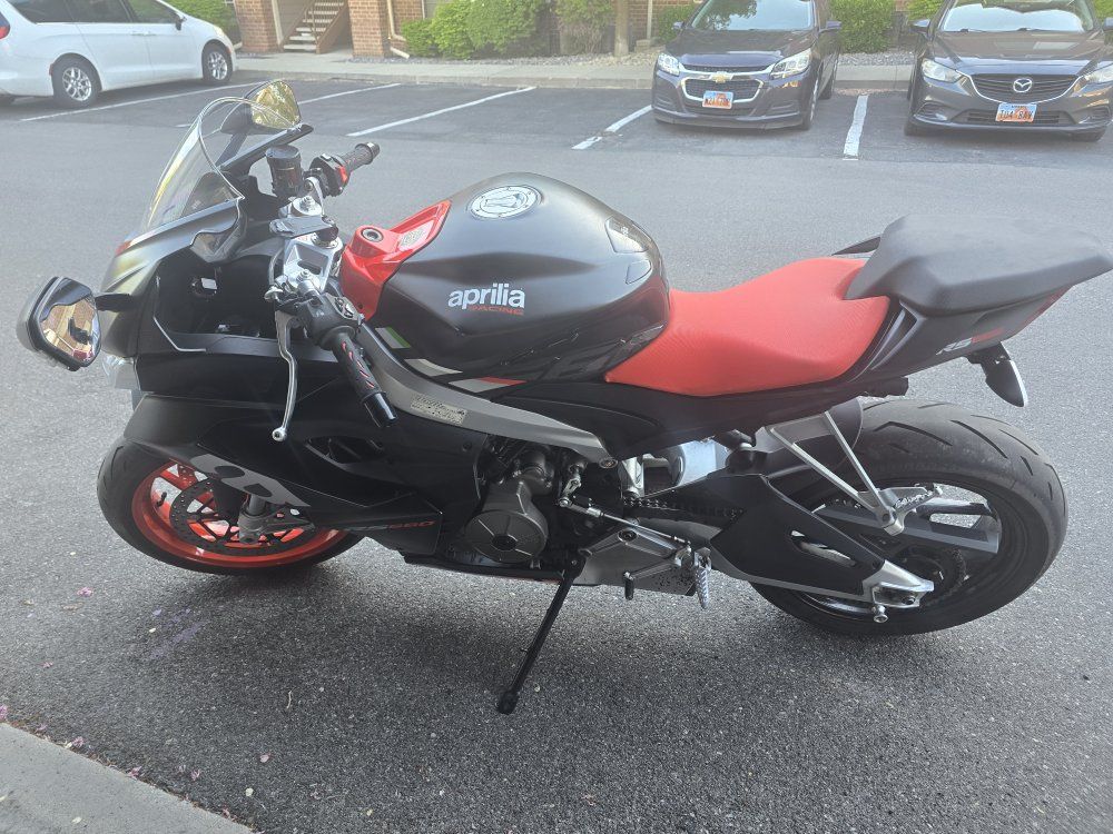 2021 Aprilia RS660