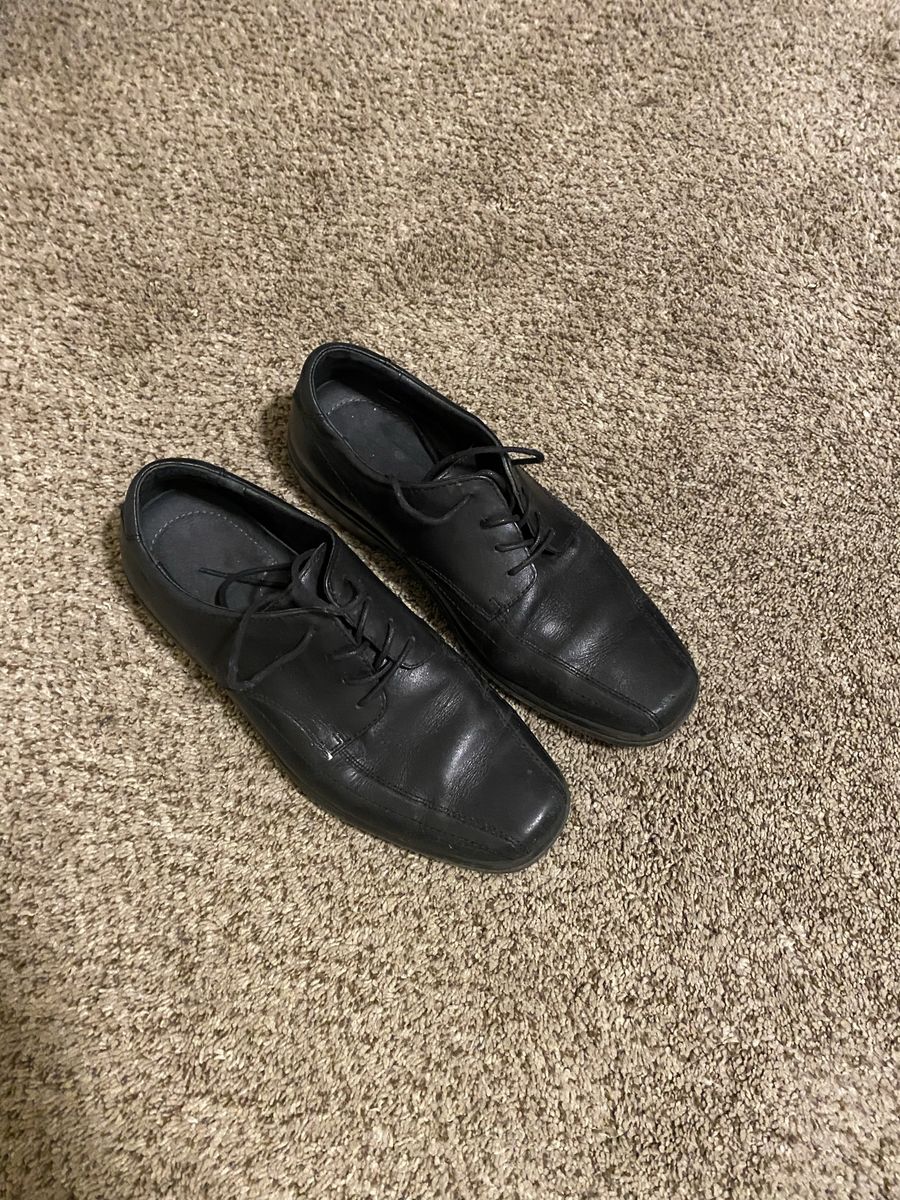 Black Dress Shoes. Hush Puppies.