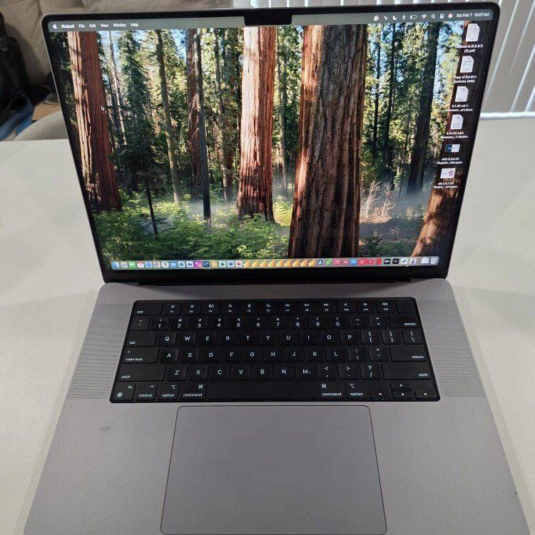 16in MacBook Pro M1 Max 1TB 32RAM